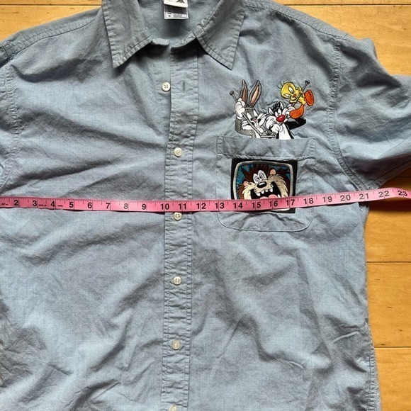 Vintage Looney Tunes Button-Down Shirt Small Taz, Bugs Bunny, Tweety, Sylvester - Picture 2 of 10